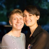 Melanie McGovern的照片