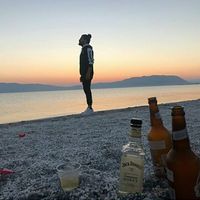 Aygün Binici的照片