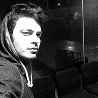 Taylan Besiroglu的照片