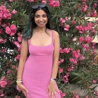 Poppy Johal的照片