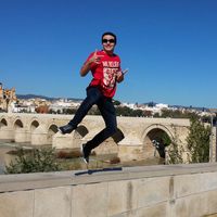 Esteban Cardona的照片