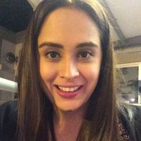 Anaely Martinez的照片