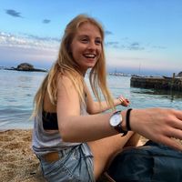 Colombe Freynet的照片