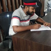 Bhuvan Karthik's Photo