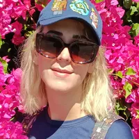 rahele hassani的照片