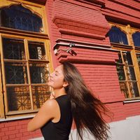 Amanda Tshovrebova的照片