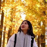 Catrine Yusril's Photo