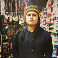 Christian Flores Medina的照片