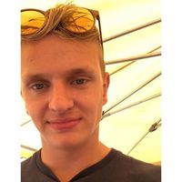 Maxime Hinnekens的照片