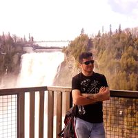 JC Ravanales的照片