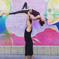 Nichole Neary的照片