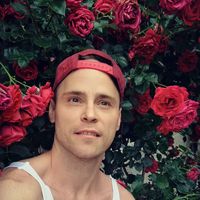 Viktor Szabados的照片