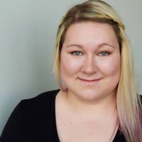 Ashley Elliott的照片