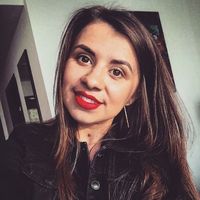 Оленька Бараева's Photo