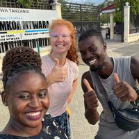 Euster Elybn's Photo