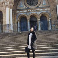 Djedjiga Amrani的照片