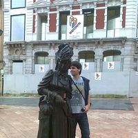 Víctor Gómez的照片