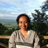 Tika Oktaviani's Photo