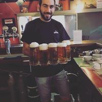 Ward Makhoul的照片