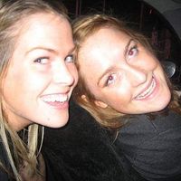 Fotos de Emily and Sarah Rohan