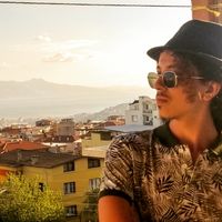 Reşat Sönmez的照片