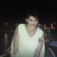 Almagul Jukenova的照片