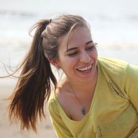 Bettiana Haurat的照片