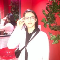 Sabrina Esavi的照片