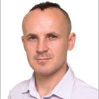 SERHIY KOSTYUK的照片