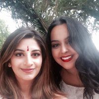 Photos de Simran Badial