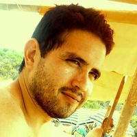 anthony celis的照片