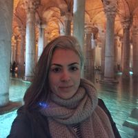 Thais Mediano Nascimento's Photo