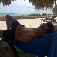 Andres Peretti的照片