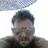 nikolas papas的照片