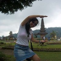 Hesti Rahayu's Photo