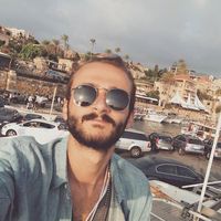 Ghali Dehni的照片