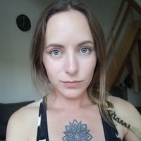 Emma Hellström的照片