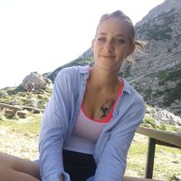 Ana Marzidovšek的照片