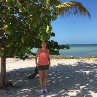 Theresa Bruehl的照片