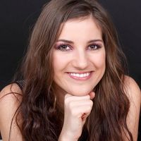 Klaudia Sumegova的照片