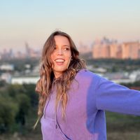 Elizaveta Bernova's Photo