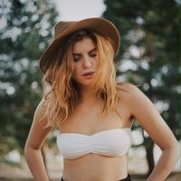 Photos de Kalina Seriakovskaium