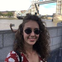 Nazlı Kobak的照片