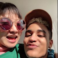 Dwezill Okombi的照片