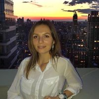 Yuliia Pyshnova's Photo