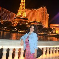 Özge Özkan's Photo