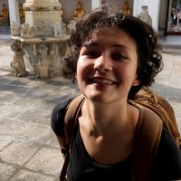 Marie Stessens的照片