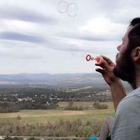 Guillaume Tioneb的照片