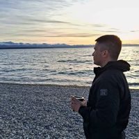 Nicolas Flores的照片