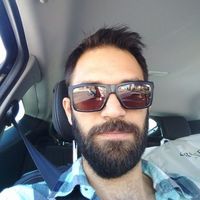 Dimitrios Taraviras的照片